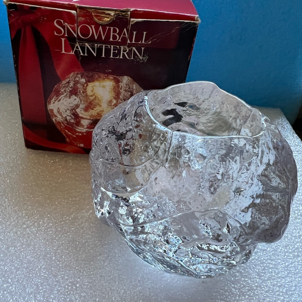 Kosta Boda Snowball Pattern Crystal Taper Candle Holder Sweden Box